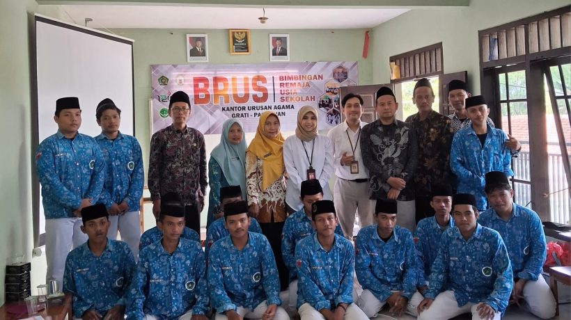 Perkuat Literasi Pranikah, Siswa-Siswi MA AL-MASA Kalipang Grati Ikuti Program BRUS KUA Pusaka Grati
