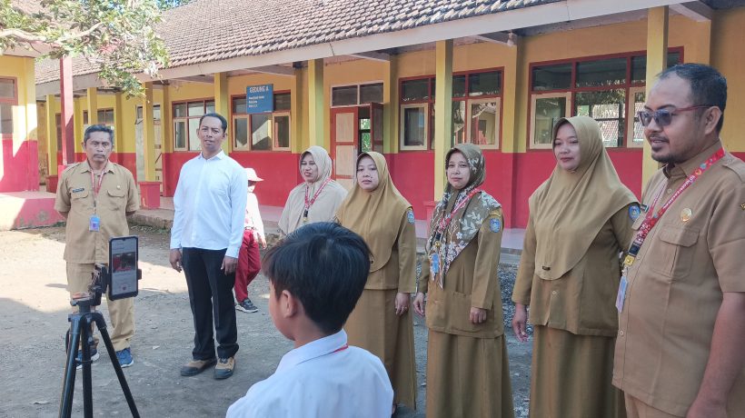 Digitalisasi Pendidikan, SDN Baderan Situbondo Lungirkan Inovasi “SIMFONI”