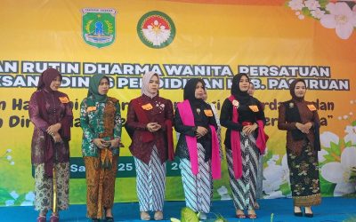 Sinergi dan Prestasi, DWP Kabupaten Pasuruan Gelar Pertemuan Rutin di SMPN 1 Bangil