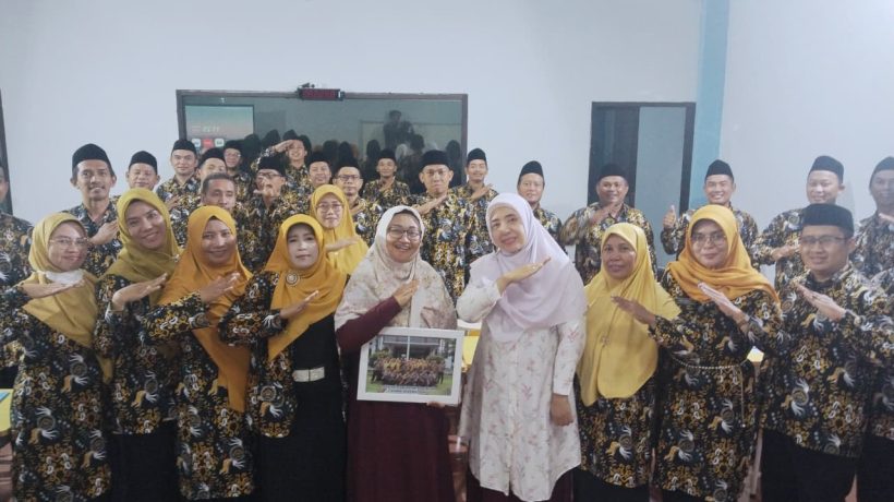 Digitalisasi Pendidikan: KKG PAI Pasuruan Gandeng UMSIDA Gelar Workshop Media Pembelajaran Berbasis IFP