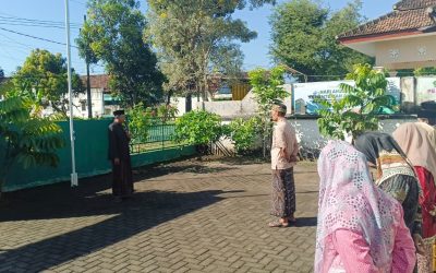 Sinergi Dua Kecamatan, KUA Pusaka Grati dan Nguling Gelar Apel Hardiknas Bersama