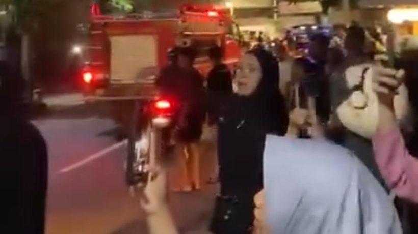 Korsleting Listrik di Ruang Staf, Toko Pakaian Rani Puri Magetan Hangus Terbakar