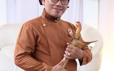Sisi Lain Jalaludin Ahmad Wasiran: Dedikasi Pendidik dan Sang Maestro MC Bahasa Jawa di Lamongan