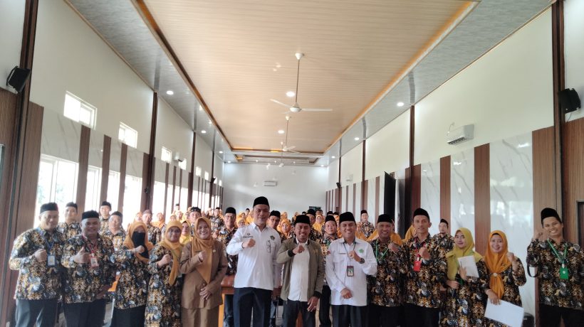 Digitalisasi Pembelajaran: Plt Kepala Kemenag Pasuruan Ajak Guru PAI Jadi Leader dan Terus Mengupgrade Diri