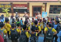 Polsanak: Polres Blitar Edukasi Pelajar Berbudaya Tertib Sejak Dini