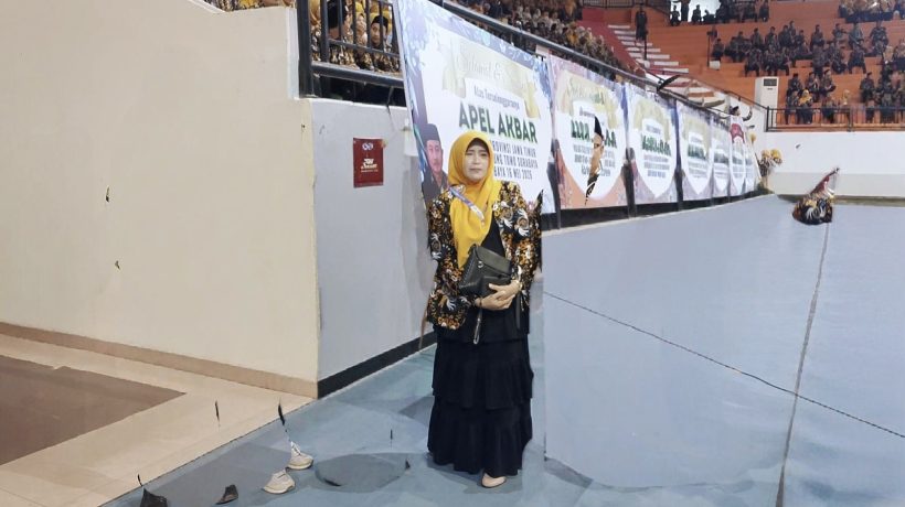 Kisah Haru di Balik GBT: Perjuangan Ilmiatul Hasanah, “Bu Nyai Viral Pasuruan” Satukan 600 Guru PAI di Apel Akbar Jatim