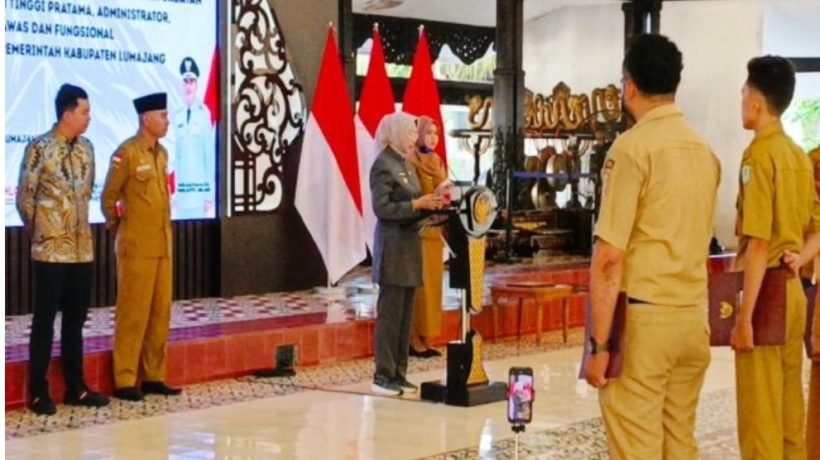 Mutasi 70 Pejabat di Lingkungan Pemkab Lumajang, Bupati Indah Amperawati: Jangan Jadikan Jabatan untuk Kepentingan Pribadi
