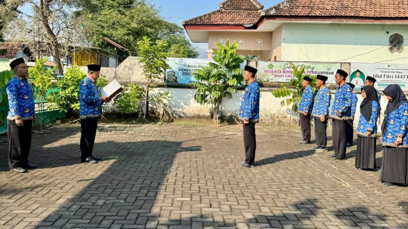 ASN KUA Grati dan Nguling Gelar Upacara Peringati Harkitnas ke-118