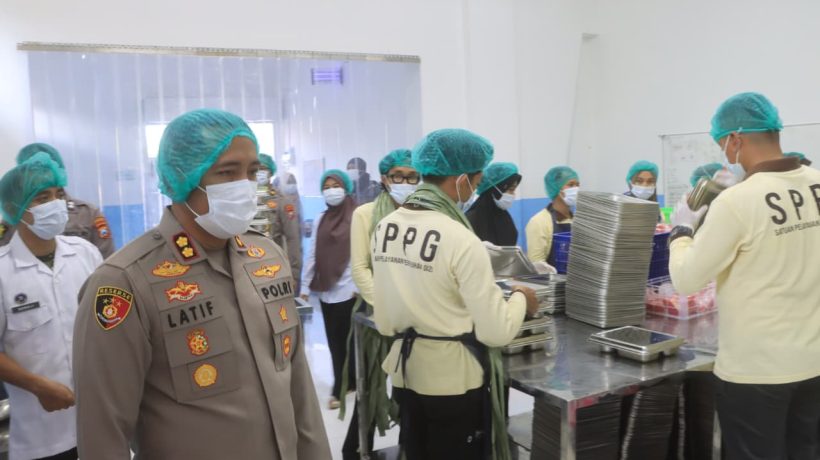 SPPG Polres Probolinggo di Maron Distribusikan 2.441 Penerima Manfaat MBG