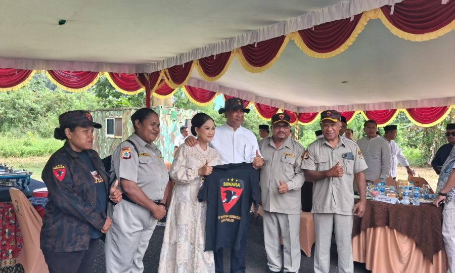 Pererat Silaturahmi Idul Adha 1447 H, Kapolda Papua Barat Serahkan Hewan Kurban ke KBPP Polri