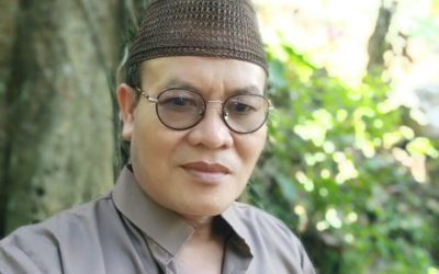 Filosofi Sepatu ‘Hak Tinggi’ dan Barang Imitasi: Menakar Keaslian Karakter di Tengah Fenomena ‘Flexing’ Sosial