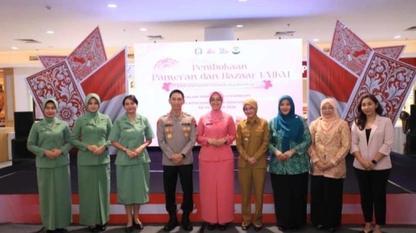 Dukung Produk Lokal Naik Kelas, Ketua Bhayangkari Cabang Kediri Kota Gelar Pameran UMKM