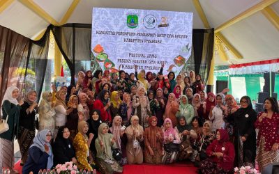 Rayakan HUT ke-3, KOMPPAK Pasuruan Gelar Festival Jamu dan Bazar Kriya di Alun-Alun Bangil