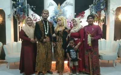 Harmoni Dua Kota: Lutfita dan Andrian Resmi Menikah di Surabaya, Dipandu MC Kondang Jalaludin AW