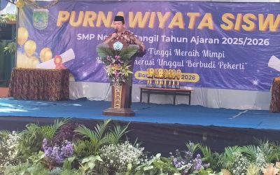 Lulus 100 Persen, Purnawiyata 363 Siswa SMPN 1 Bangil Pasuruan Diwarnai Isu Haru dan Puisi Perpisahan