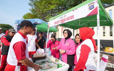 Polda Sumbar Salurkan 200 Paket Bansos di CFD Hari Bhayangkara ke-80