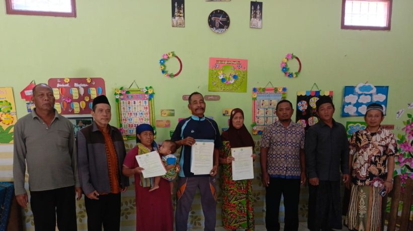 KUA Pandaan Terbitkan Akta Ikrar Wakaf Lahan Yayasan Roudlotul Hikmah Wedoro