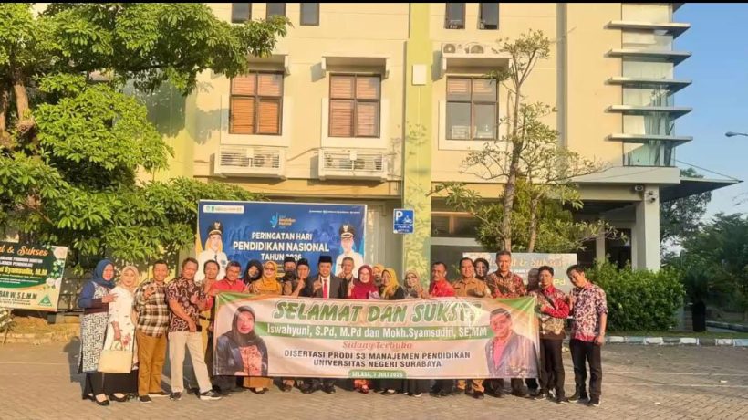 Sinergi Inovasi, Dua Pejabat Dinas Pendidikan Pasuruan Sukses Raih Gelar Doktor di Unesa