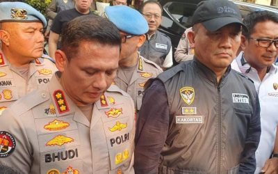 Kortas Tipidkor dan Polda Metro Geledah Cafe dan Money Changer