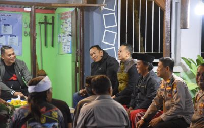 Kapolres Bondowoso Blusukan ke Pos Ronda Bukti Sinergitas Polri dengan Masyarakat untuk Kamtibmas