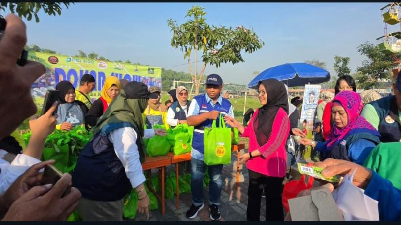 Peduli Kesejahteraan Warga, TPS Dukung Program DOKAR Baksose Suroboyo di Lakarsantri