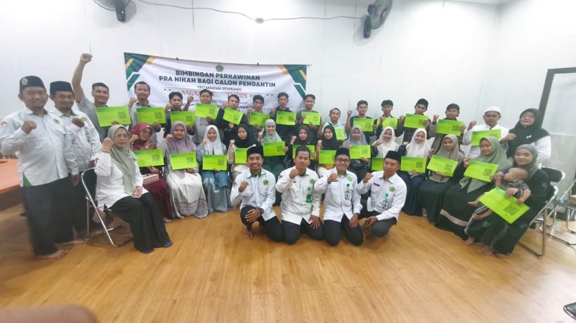Menata Langkah Menuju Keluarga Sakinah: 15 Pasang Calon Pengantin Ikuti Bimwin di KUA Pusaka Rembang