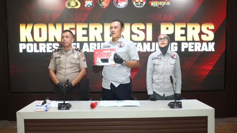 Polres Pelabuhan Tanjungperak Bongkar Jaringan Sabu, Kurir Gunakan Aplikasi Zangi Diamankan