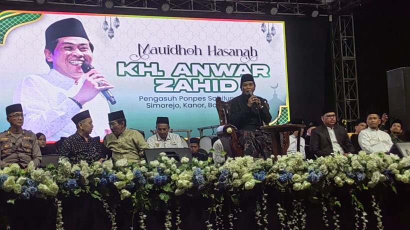 Perkuat Silaturahmi, Pemdes Winong dan Ranting NU Gempol Sukses Gelar Gebyar Sholawat Bersama KH Ahmad Anwar Zahid