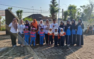 Resmi Jadi Siswa Baru, MPLS SDN Kedawungkulon II Ditutup dengan Senam Bersama dan Bakti Sosial