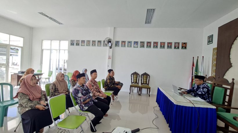 Tingkatkan Kualitas Pelayanan, Kepala KUA Pusaka Grati Pimpin Rakor Perencanaan E-Kinerja Triwulan III