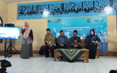 KUA Purwosari Gandeng Dinkes dan Polres Pasuruan Gelar Bimbingan Remaja di Ponpes Al Inayah