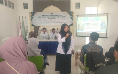 Bekali 30 Calon Pengantin, Ustadzah Mutmainnah Kupas Tuntas Rahasia Keluarga Sakinah di Bimwin KUA Grati Angkatan XVII