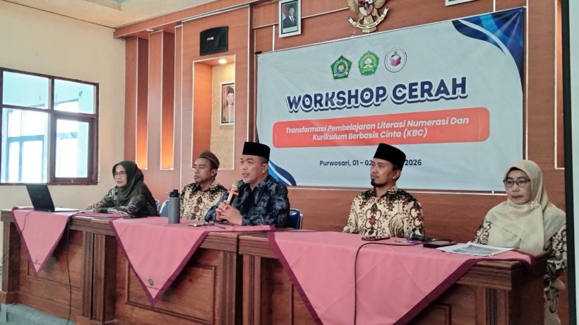 Akselerasi Mutu Pendidikan, MA Darut Taqwa Purwosari Gelar Workshop Transformasi Literasi Numerasi dan KBC