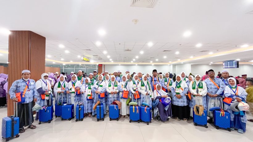 KBIHU Makkah Madinah Pasuruan Berangkatkan 33 Jamaah Umrah 16 Hari Arbain