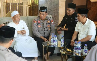 Satbinmas Polres Pasuruan Perkuat Sinergitas Ulama dan Umara Melalui Program Rabu Berguru di Ponpes Dalwa