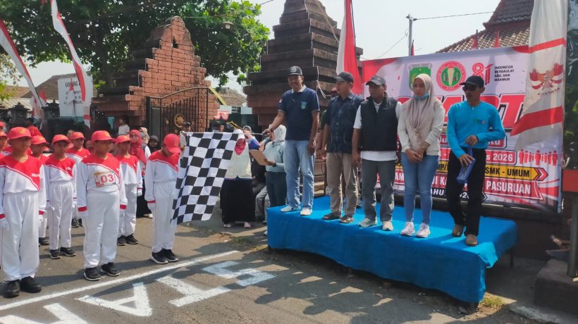 Semarak HUT RI ke-81: 100 Peleton Meriahkan Lomba Gerak Jalan Tingkat SD/MI se-Kecamatan Beji