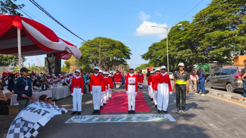 Ratusan Regu Meriahkan Gerak Jalan Kemerdekaan RI ke-81 di Kecamatan Gempol