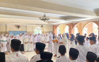 Integrasikan Semarak HUT RI ke-81 dan Maulid Nabi, MIS Nurul Burhan Kenongorejo Bentuk Karakter dan Akhlak Siswa