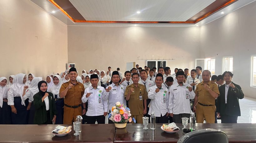 Bentengi Generasi Muda dari NAPZA hingga LGBT, KUA Rembang Gelar Program BRUS di SMKN Rembang