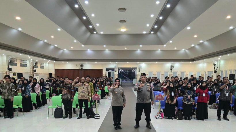 Tanamkan Nilai Kebangsaan, Polres Pasuruan Bekali 105 Mahasiswa Baru ITB Yadika