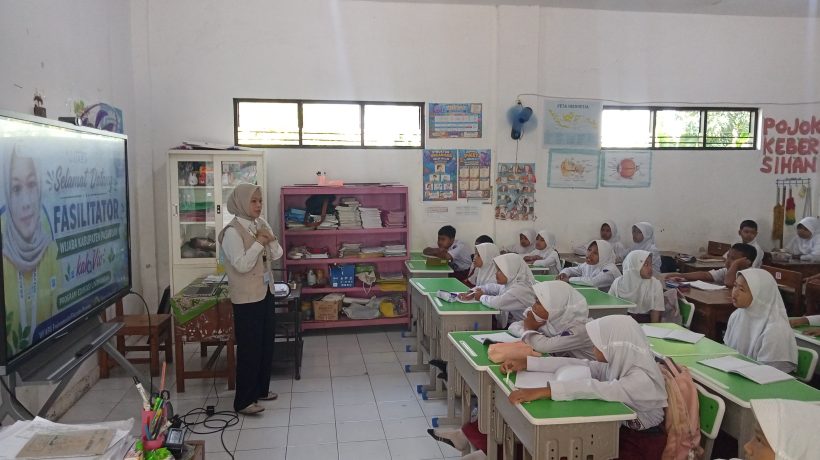 Tumbuhkan Kepedulian Lingkungan, WIJABA Gelar Edukasi Roots & Shoots di SDN Kalipang 1 Grati