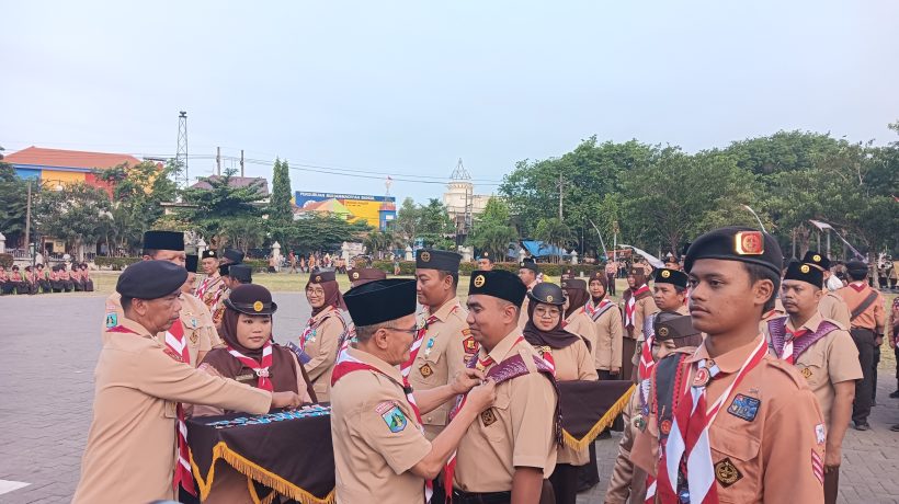 Peringati HUT Pramuka ke-65, Kamabigus SDN Ngadirejo I Tutur Raih Penghargaan Pancawarsa I