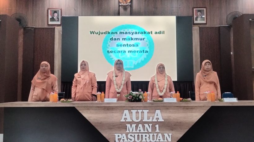 Mewujudkan Perempuan Mandiri, DWP MAN 1 Pasuruan Gelar Pembinaan Bersama Ketua DWP Kanwil Kemenag Jatim