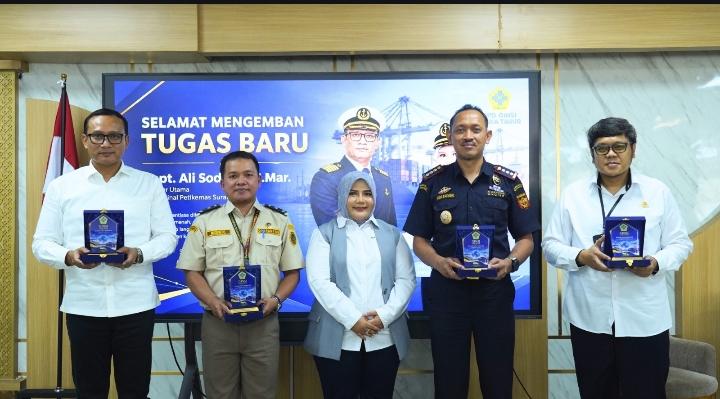 Peringati Bulan Pelanggan, TPS Sosialisasi Bisnis Impor Bersama GINSI Jawa Timur