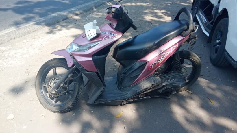 Gara-Gara Kurang Waspada, Mobil Pick Up Tabrak Motor di Nguling Pasuruan, Pengendara PNS Meninggal Dunia