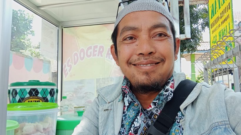Mendidik Lewat Coretan: Menumbuhkan Budaya Literasi dan Berbagi Karya dari Pasuruan