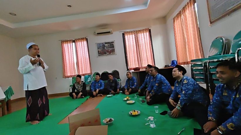 PW APRI Jatim Gelar Pertemuan Ke-5, Penghulu Kab dan Kota Pasuruan Bedah Kitab Al-Miftah di KUA Kejayan