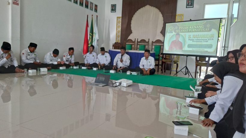 Penuh Haru dan Khidmat, KUA Kec. Grati Gelar Istigasah Bersama Lepas Purnatugas H. Hasanudin
