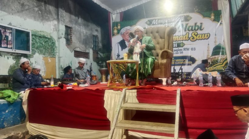 Gema Sholawat dan Pesan Kesejukan Warnai Peringatan Maulid Nabi Jamaah Al Mustaqim RW 03 Gundih