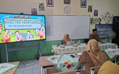 Tingkatkan Mutu Evaluasi Pembelajaran, Korwilcam Pendidikan Grati Gelar Sosialisasi Penulisan Soal Terstandar